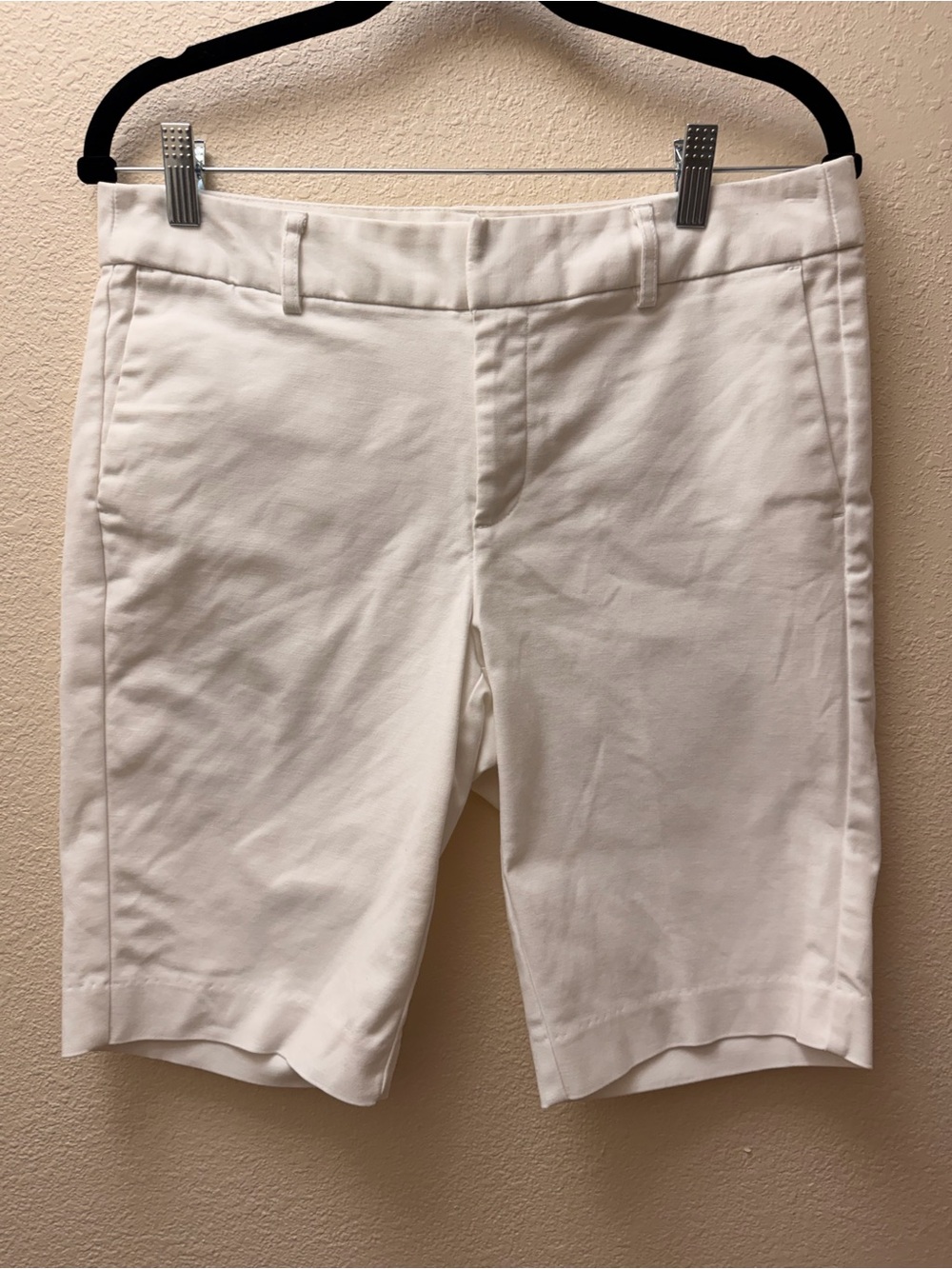 Liz Claiborne White Bermuda Stretch Shorts